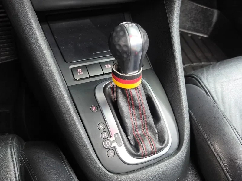 VW Golf 2.0 Gti, снимка 9 - Автомобили и джипове - 55748726