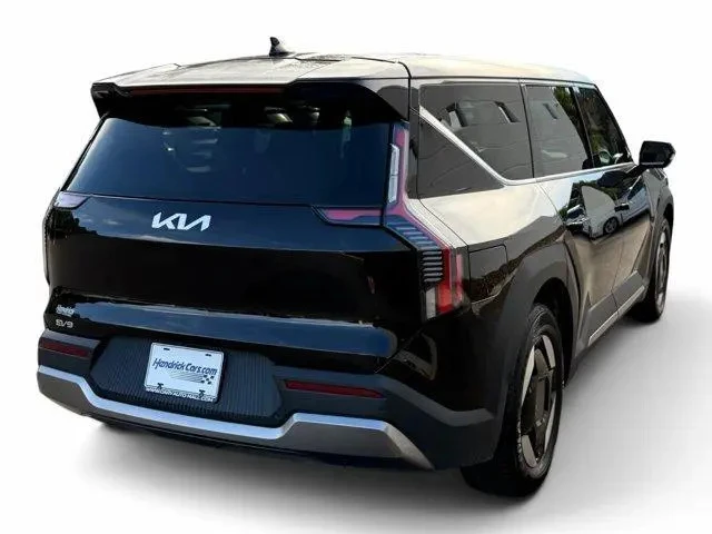 Kia EV9 LIGHT RWD, снимка 4 - Автомобили и джипове - 56255899