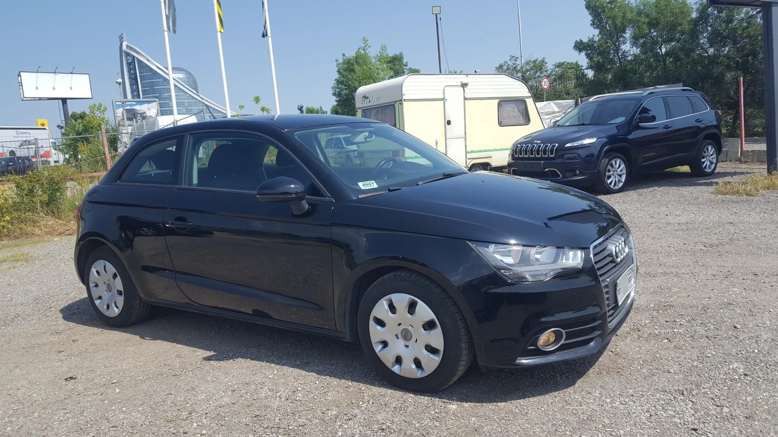 Audi A1 1.2TFSI-86кс.EURO5A - изображение 3