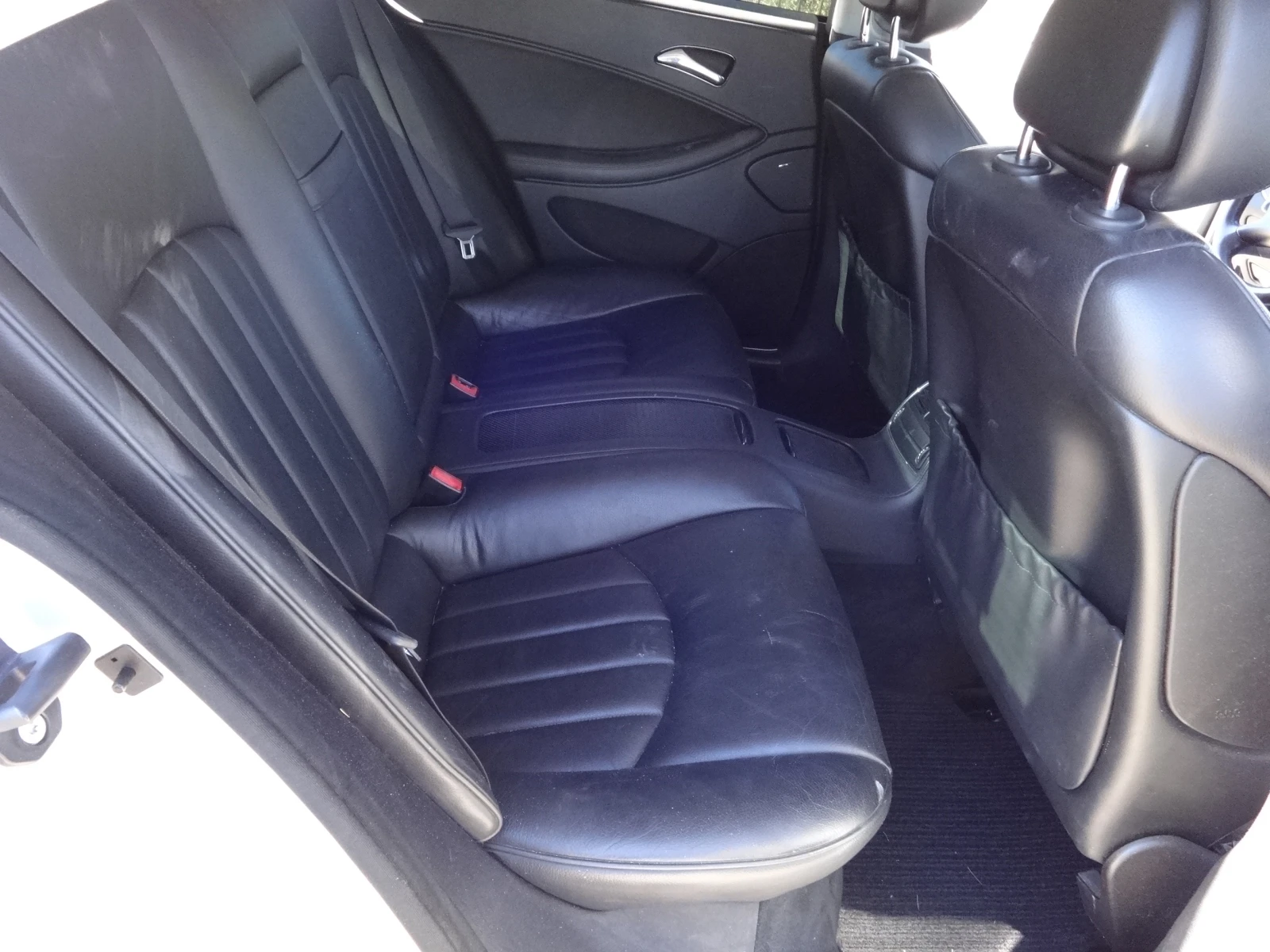 Mercedes-Benz CLS 320 3.2CDI | Mobile.bg — изображение 13