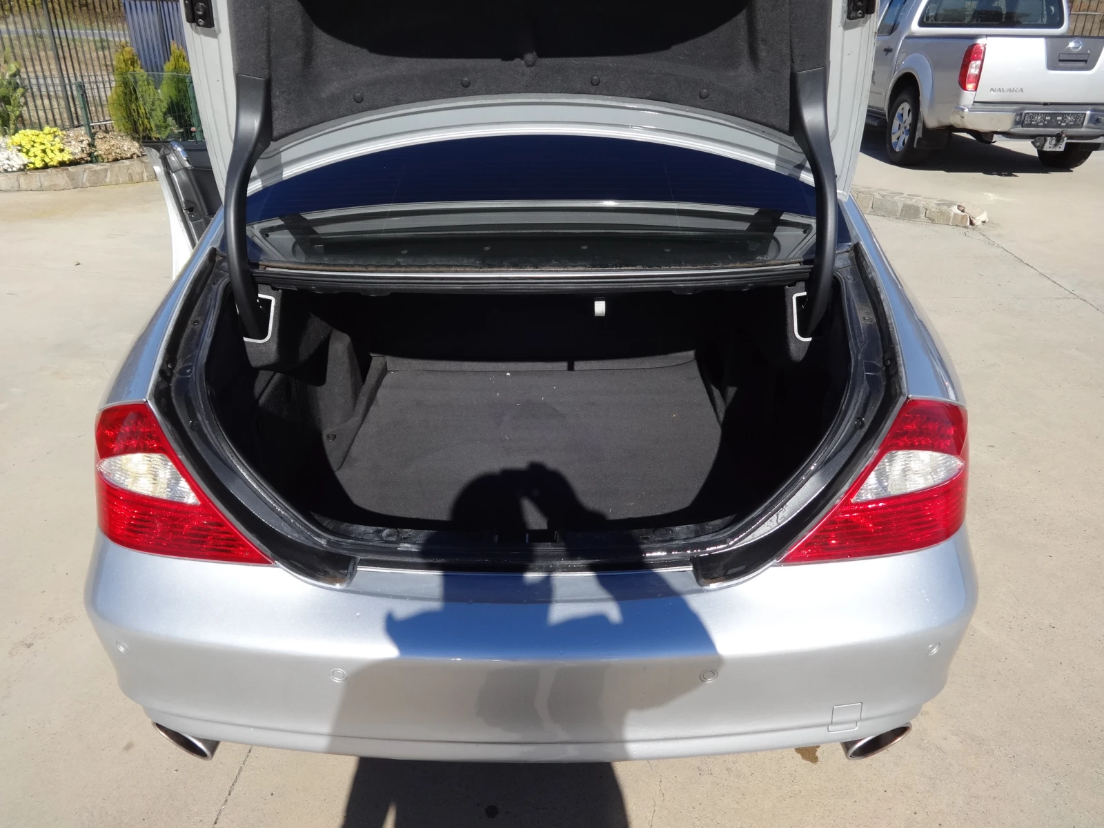 Mercedes-Benz CLS 320 3.2CDI | Mobile.bg — изображение 14
