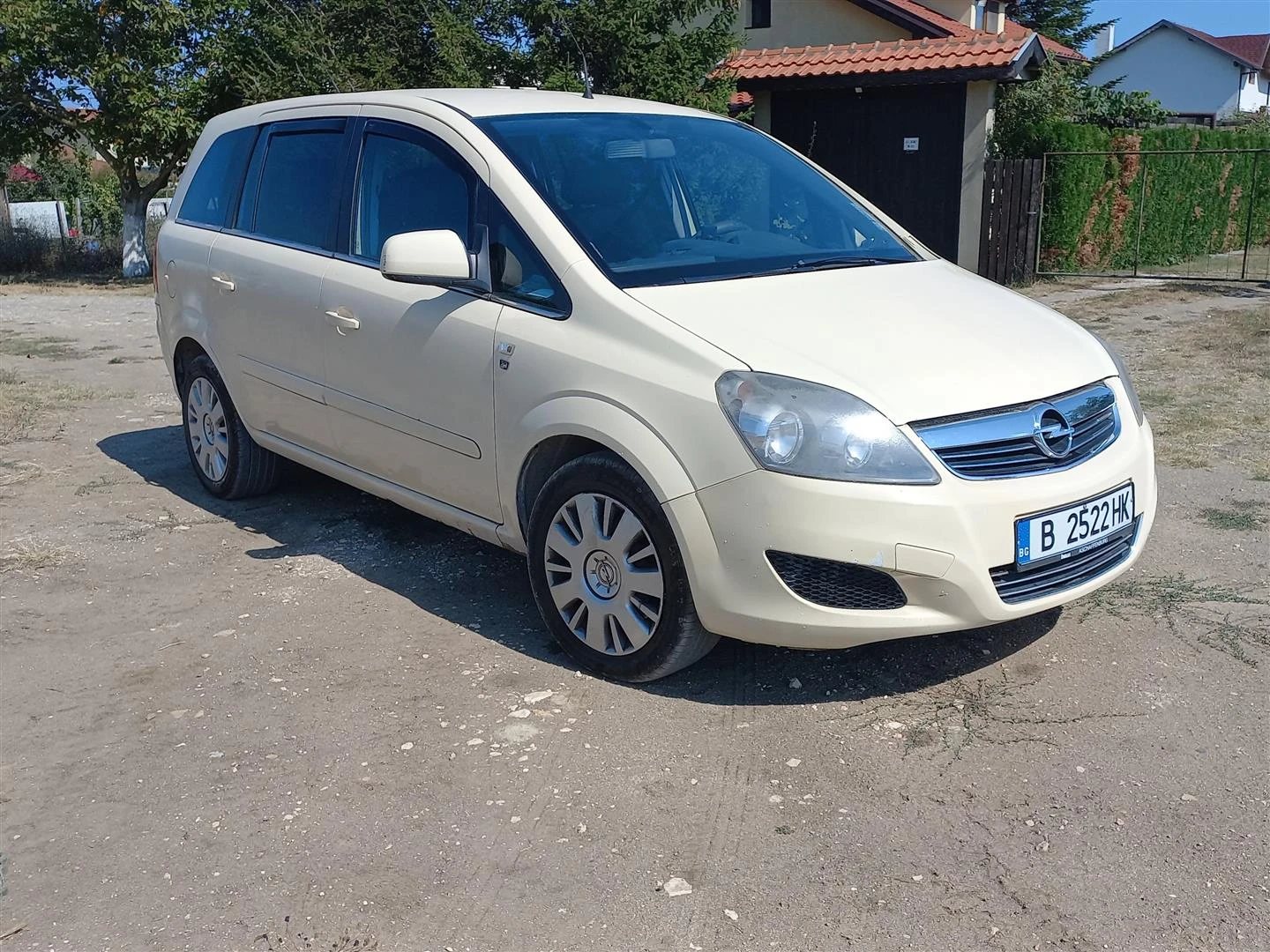 Opel Zafira 1.6 CNG - изображение 2