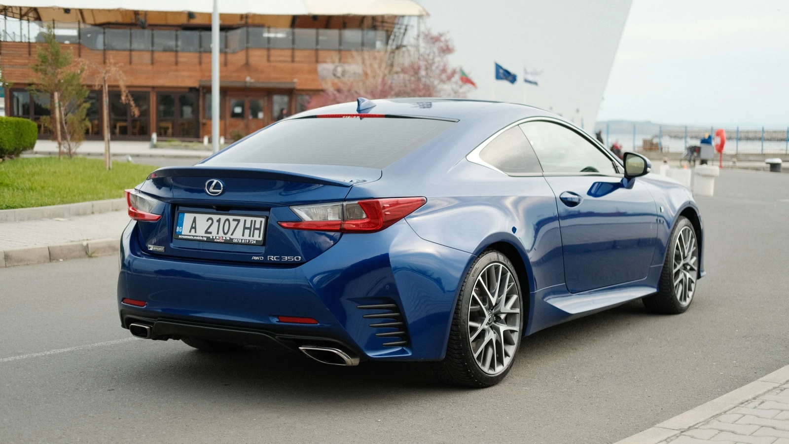 Lexus RC 350 F-Sport AWD  - изображение 7
