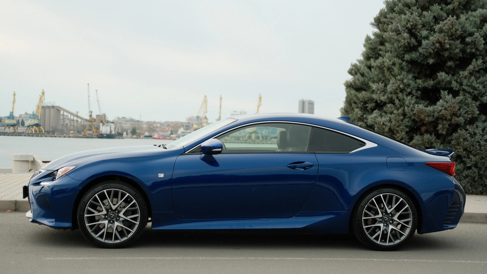 Lexus RC 350 F-Sport AWD  - изображение 9
