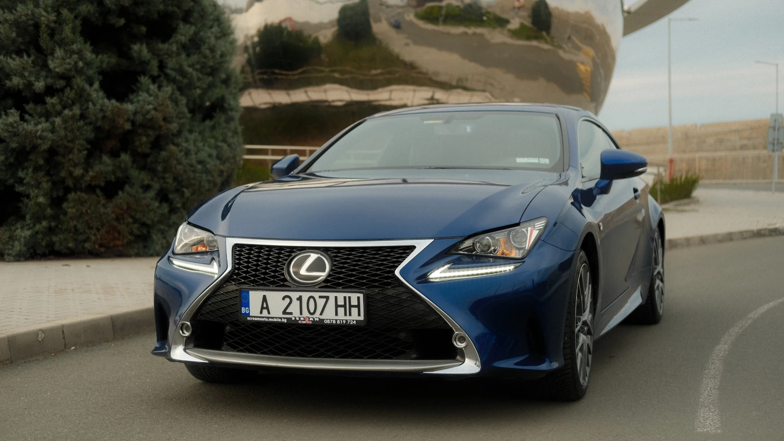 Lexus RC 350 F-Sport AWD  - изображение 2