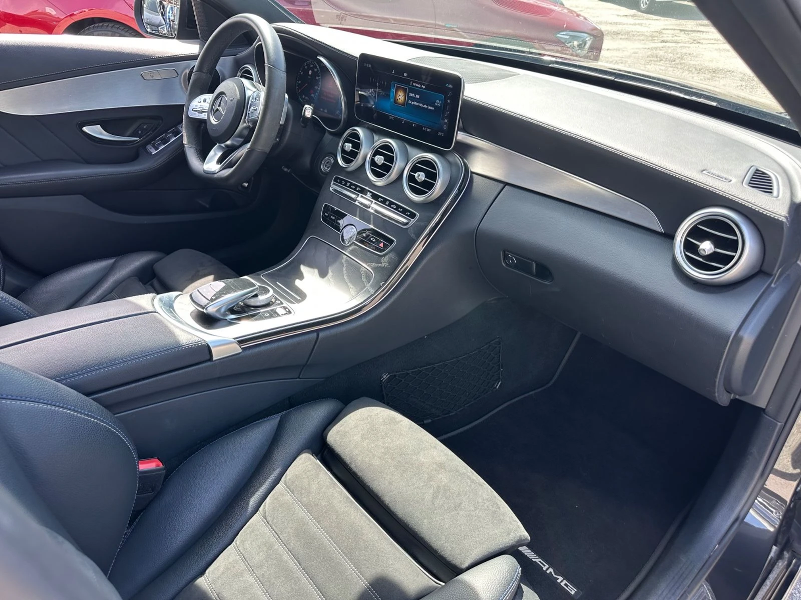 Mercedes-Benz C 300 AMG/313HP/NAVI/LED/NIGHT/DISTR-PLUS/360/426v | Mobile.bg   12