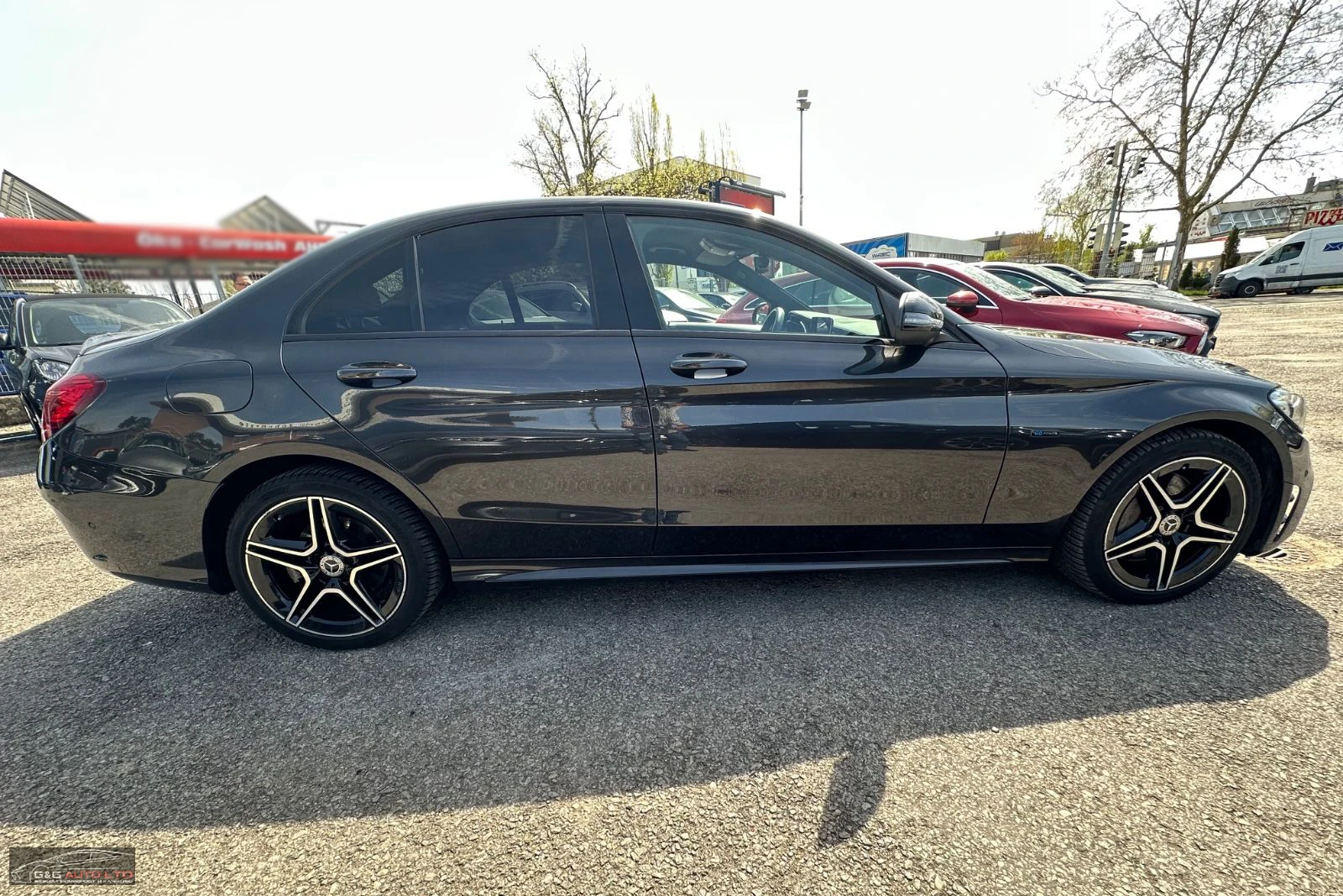 Mercedes-Benz C 300 AMG/313HP/NAVI/LED/NIGHT/DISTR-PLUS/360/426v - изображение 6
