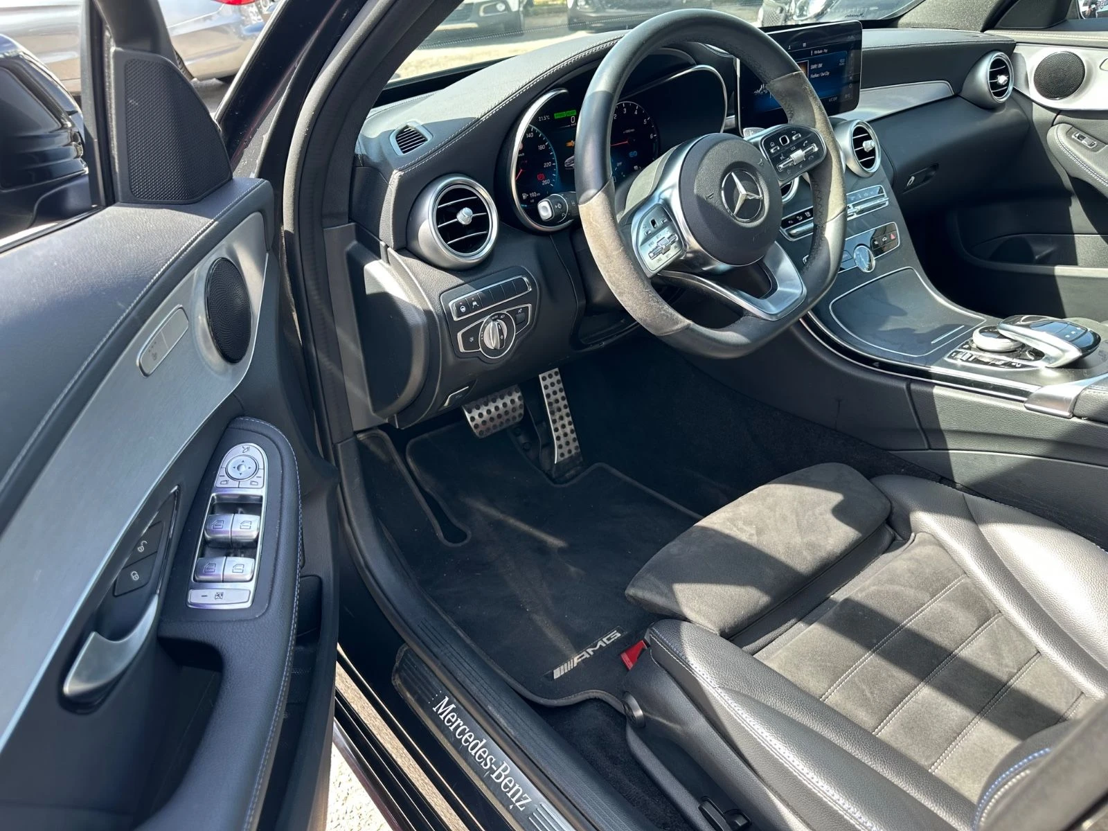 Mercedes-Benz C 300 AMG/313HP/NAVI/LED/NIGHT/DISTR-PLUS/360/426v | Mobile.bg   11