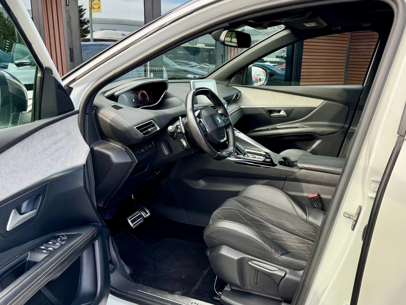 Peugeot 3008 2.0BlueHD GT OffRoad LaserLED �������� KeyLessGO | Mobile.bg � ����������� 7