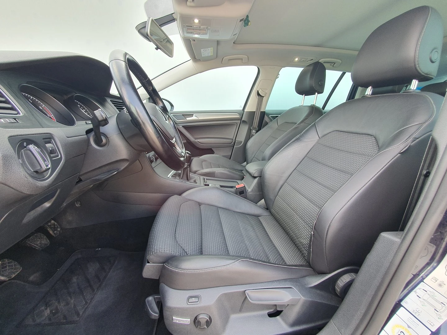 VW Golf Variant Comfortline 1.4TGI BlueMoti | Mobile.bg — изображение 4