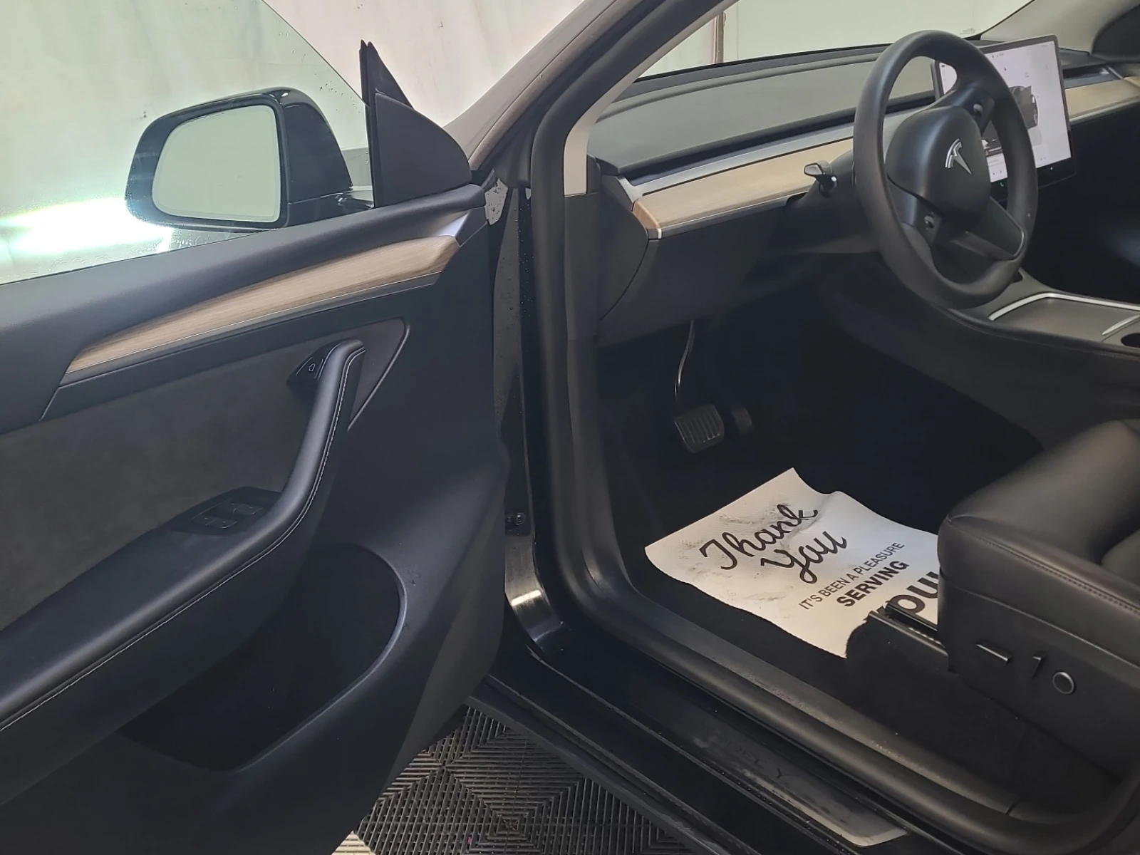 Tesla Model Y * CARFAX * БЕЗ ПЪРВОНАЧАЛНА ВНОСКА - изображение 7