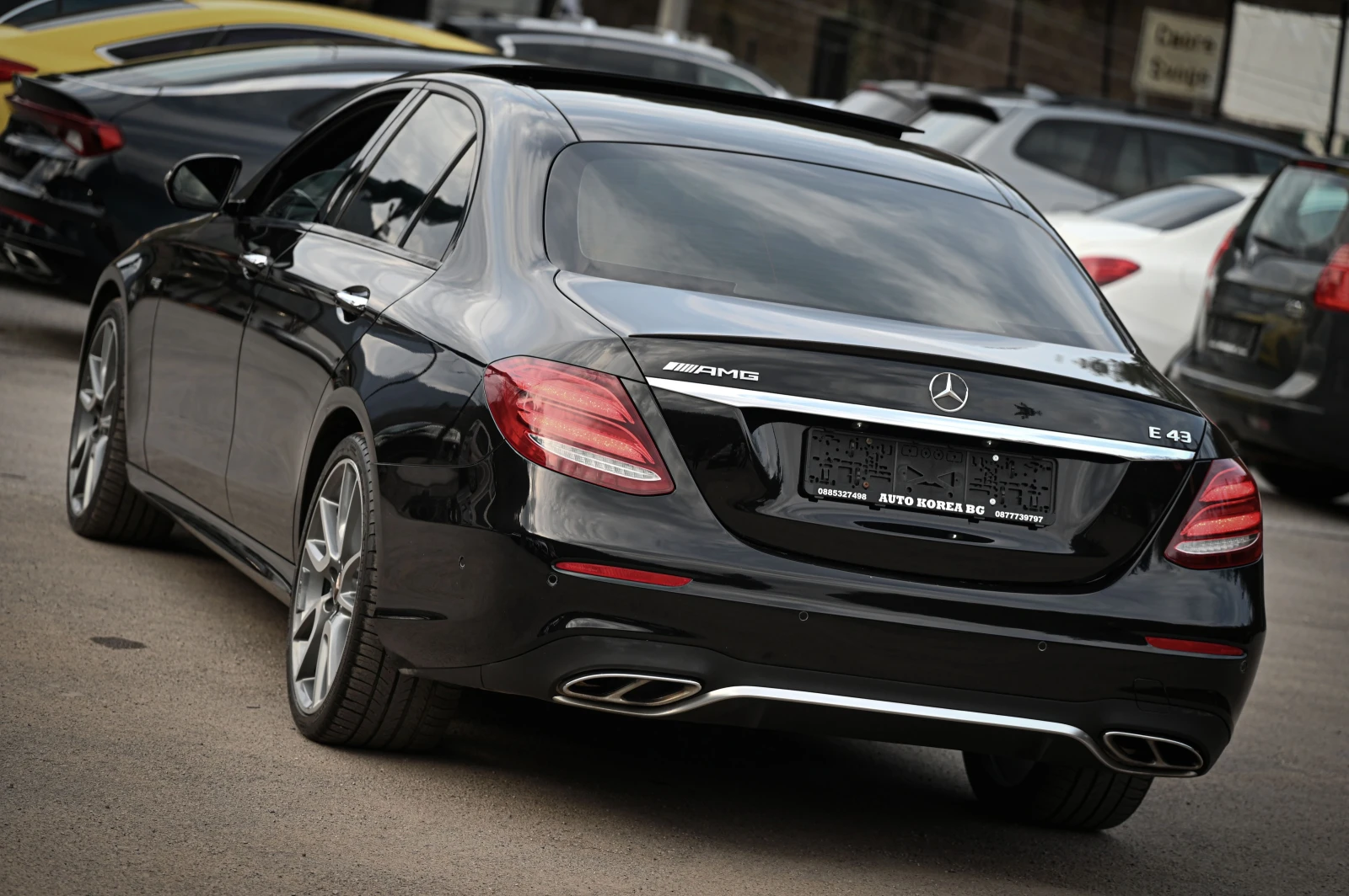 Mercedes-Benz E 43 AMG 4MATIC\Пълна сервизна история !!! - изображение 3
