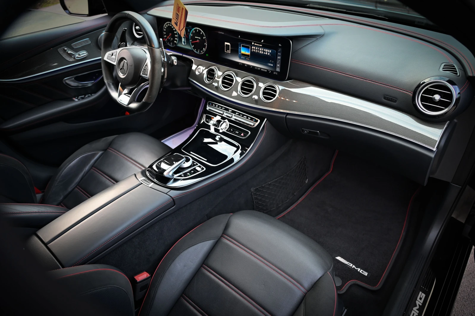 Mercedes-Benz E 43 AMG 4MATIC\Пълна сервизна история !!!, снимка 11 - Автомобили и джипове - 53707108