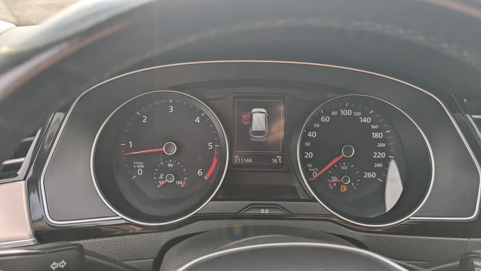 VW Passat B8 2.0TDI HIGHLINE, снимка 11 - Автомобили и джипове - 54128039