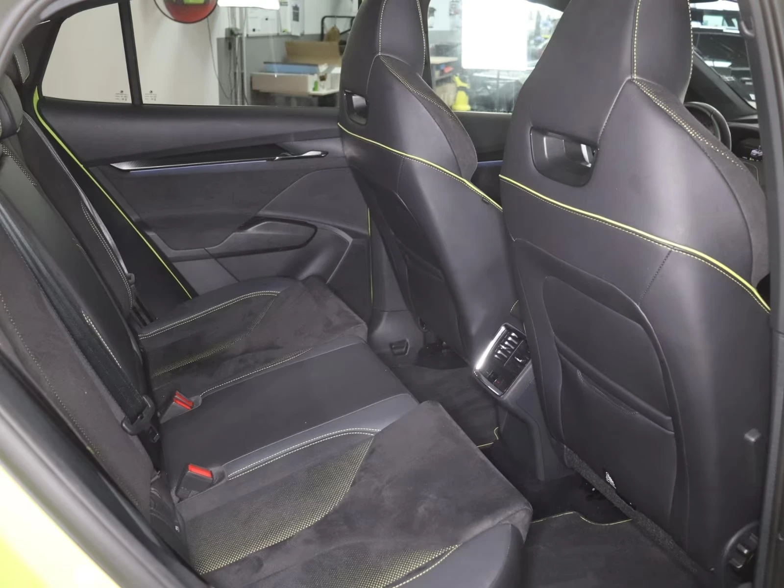 Skoda Enyaq iV RS COUPE CAMERA MATRIX , снимка 9 - Автомобили и джипове - 54220325