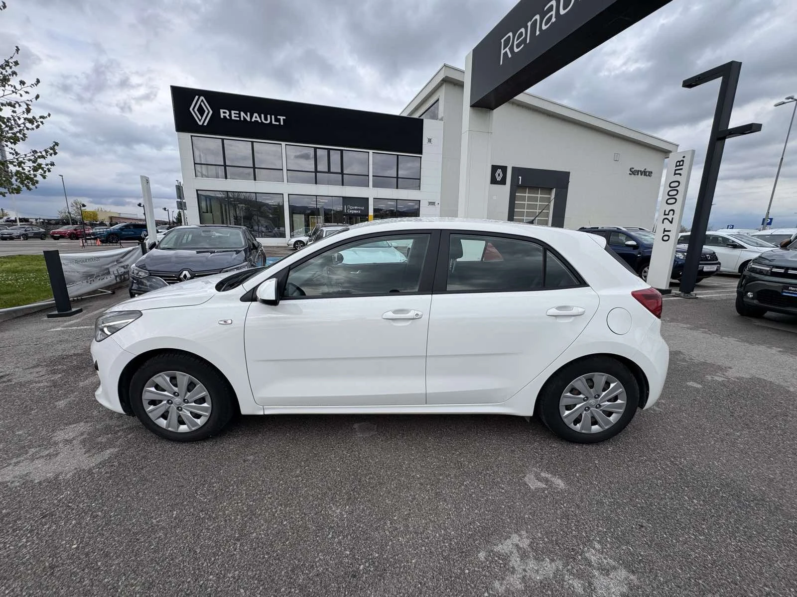 Kia Rio 1.2I LPG, снимка 3 - Автомобили и джипове - 54288180