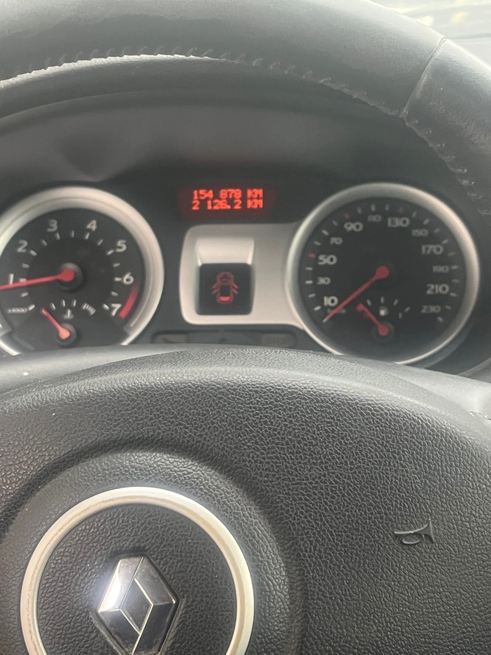 Renault Clio, снимка 8 - Автомобили и джипове - 54633301
