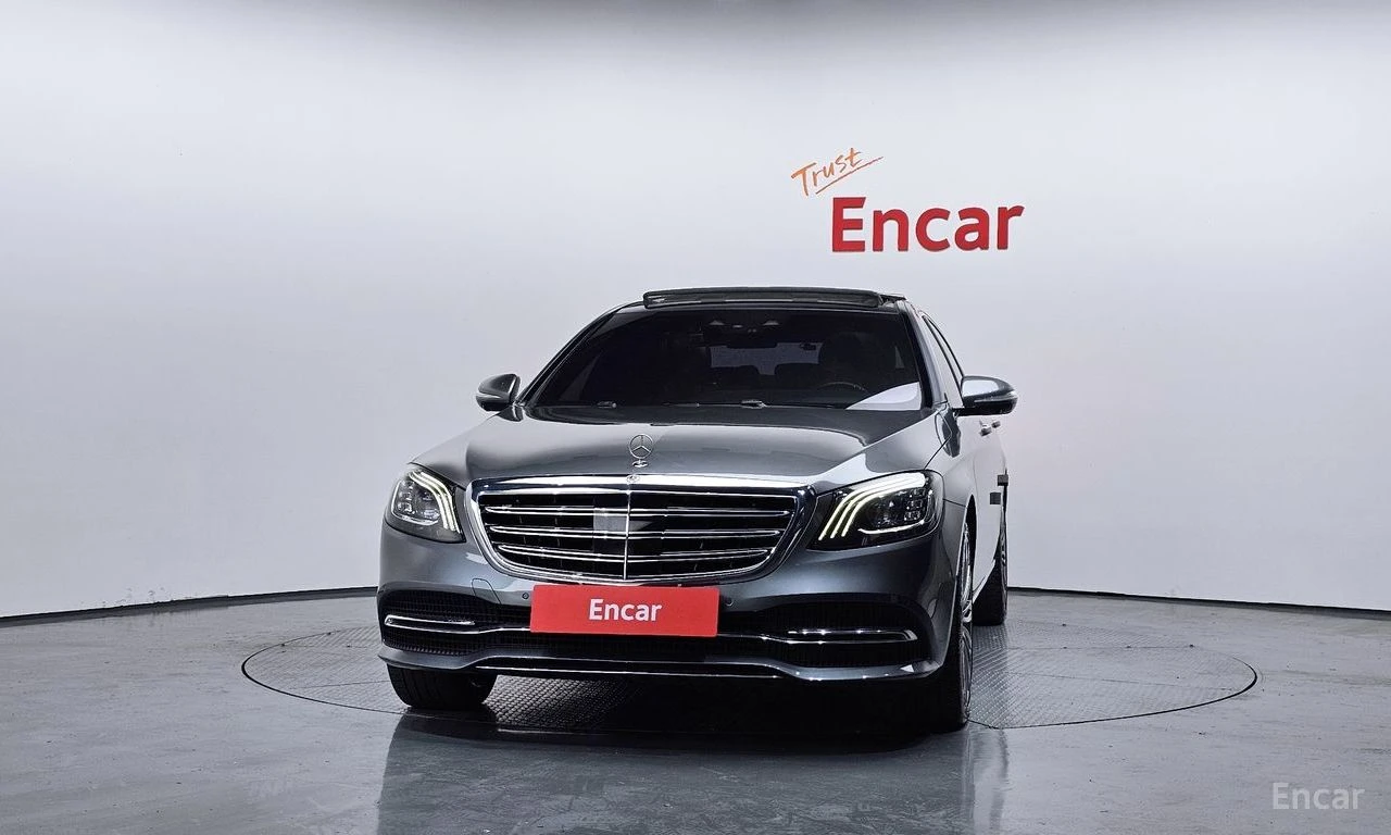 Mercedes-Benz S 560 4MATIC* BURMESTER* ДИСТРОНИК* МАСАЖ* 360КАМЕРА* , снимка 3 - Автомобили и джипове - 54700890