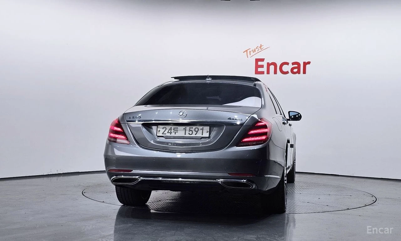 Mercedes-Benz S 560 4MATIC* BURMESTER* ДИСТРОНИК* МАСАЖ* 360КАМЕРА* , снимка 4 - Автомобили и джипове - 54700890