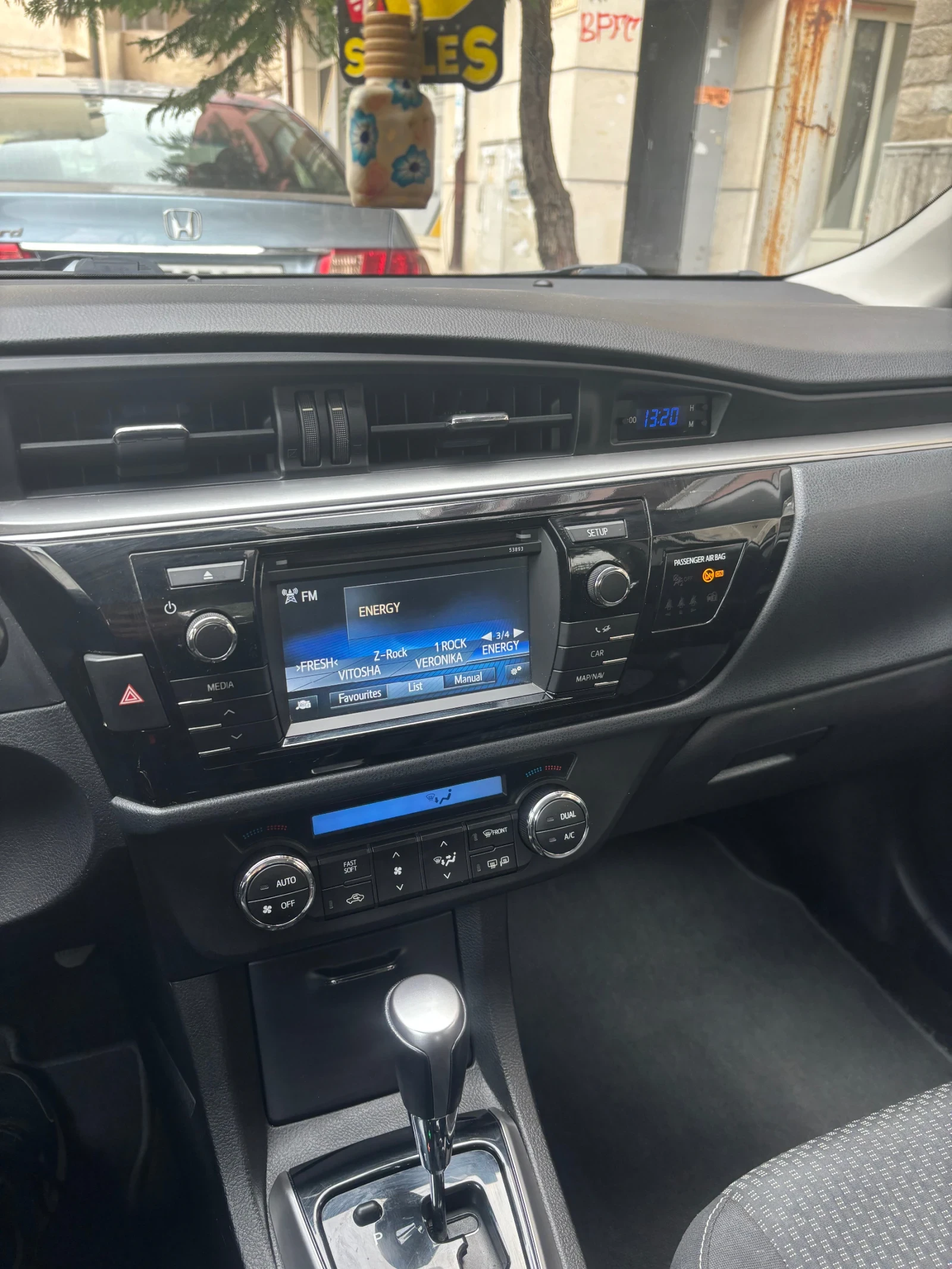 Toyota Corolla, снимка 11 - Автомобили и джипове - 55117605