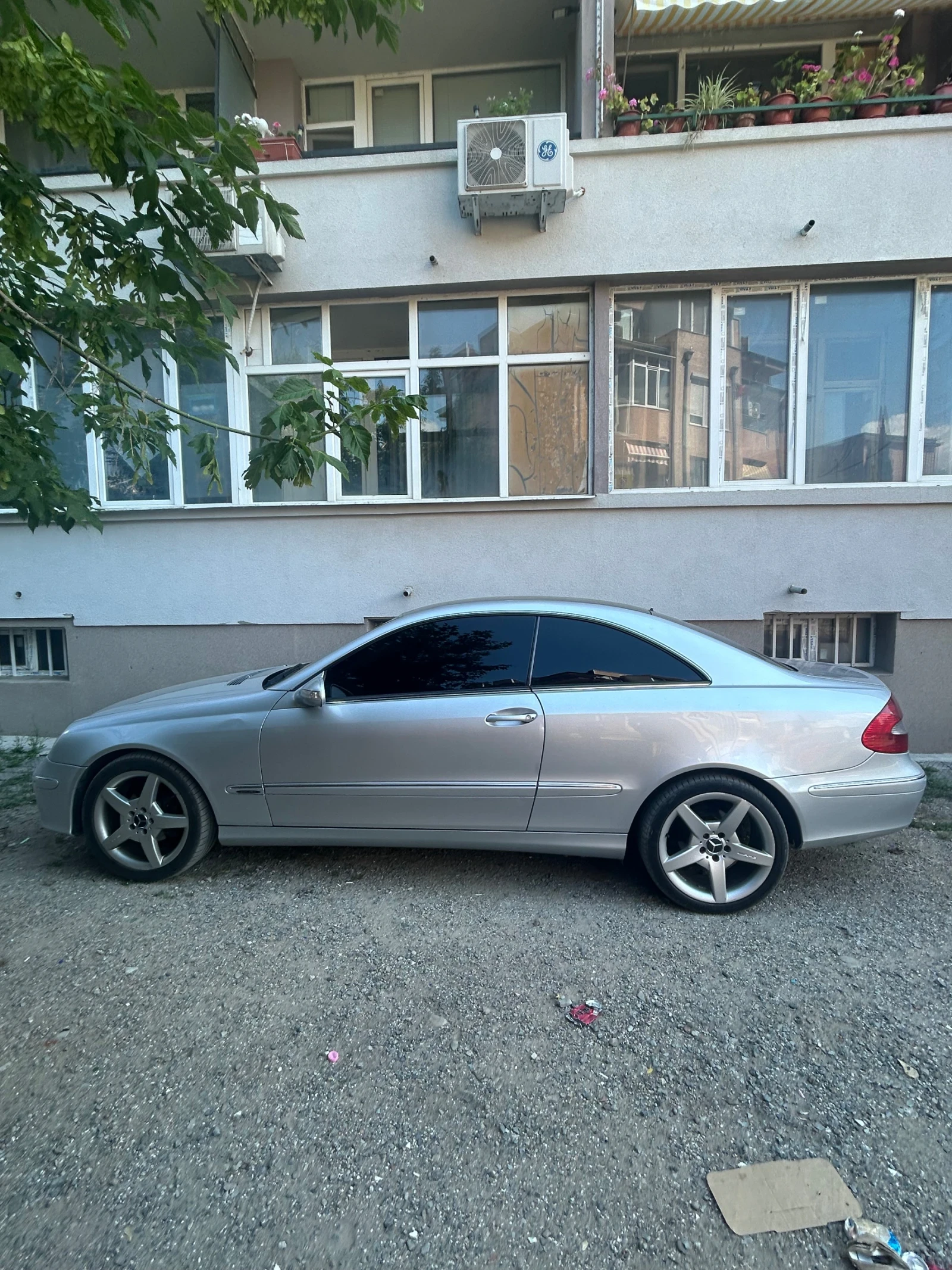 Mercedes-Benz CLK, снимка 3 - Автомобили и джипове - 55173414