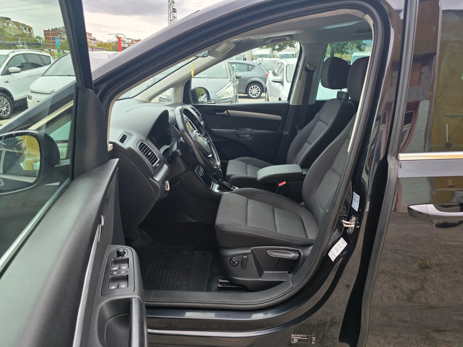 VW Sharan 2.0TDI 150�� ������� 7������ | Mobile.bg � ����������� 10