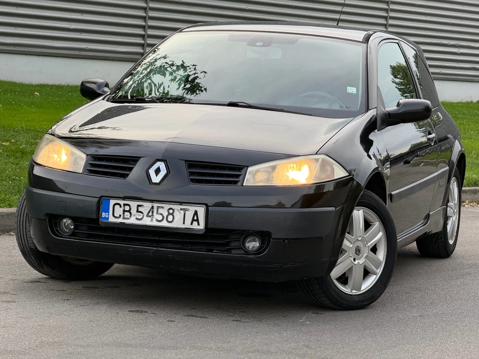 Renault Megane 1.6 16V, снимка 4 - Автомобили и джипове - 56167090