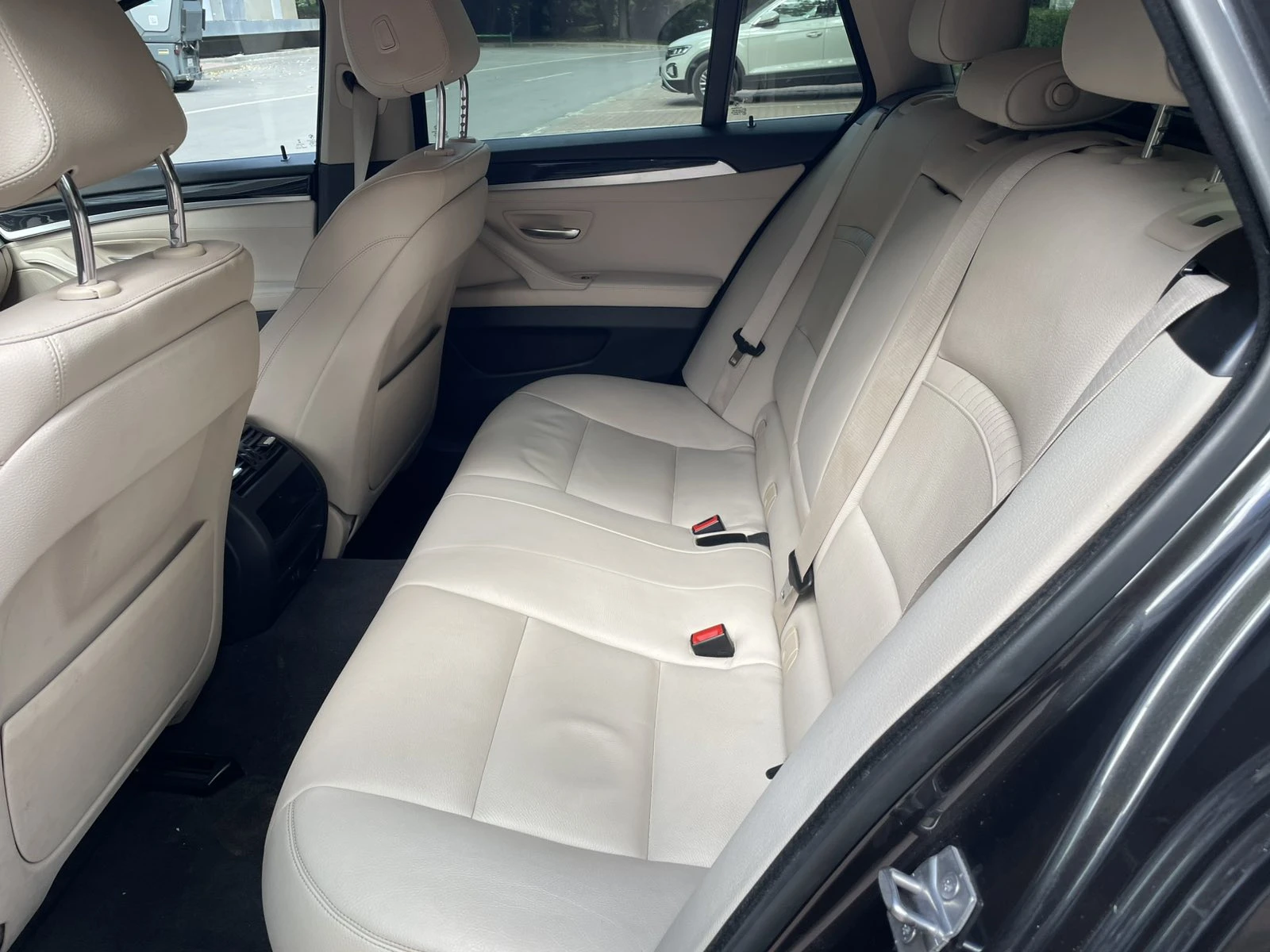 BMW 530, снимка 9 - Автомобили и джипове - 56182007
