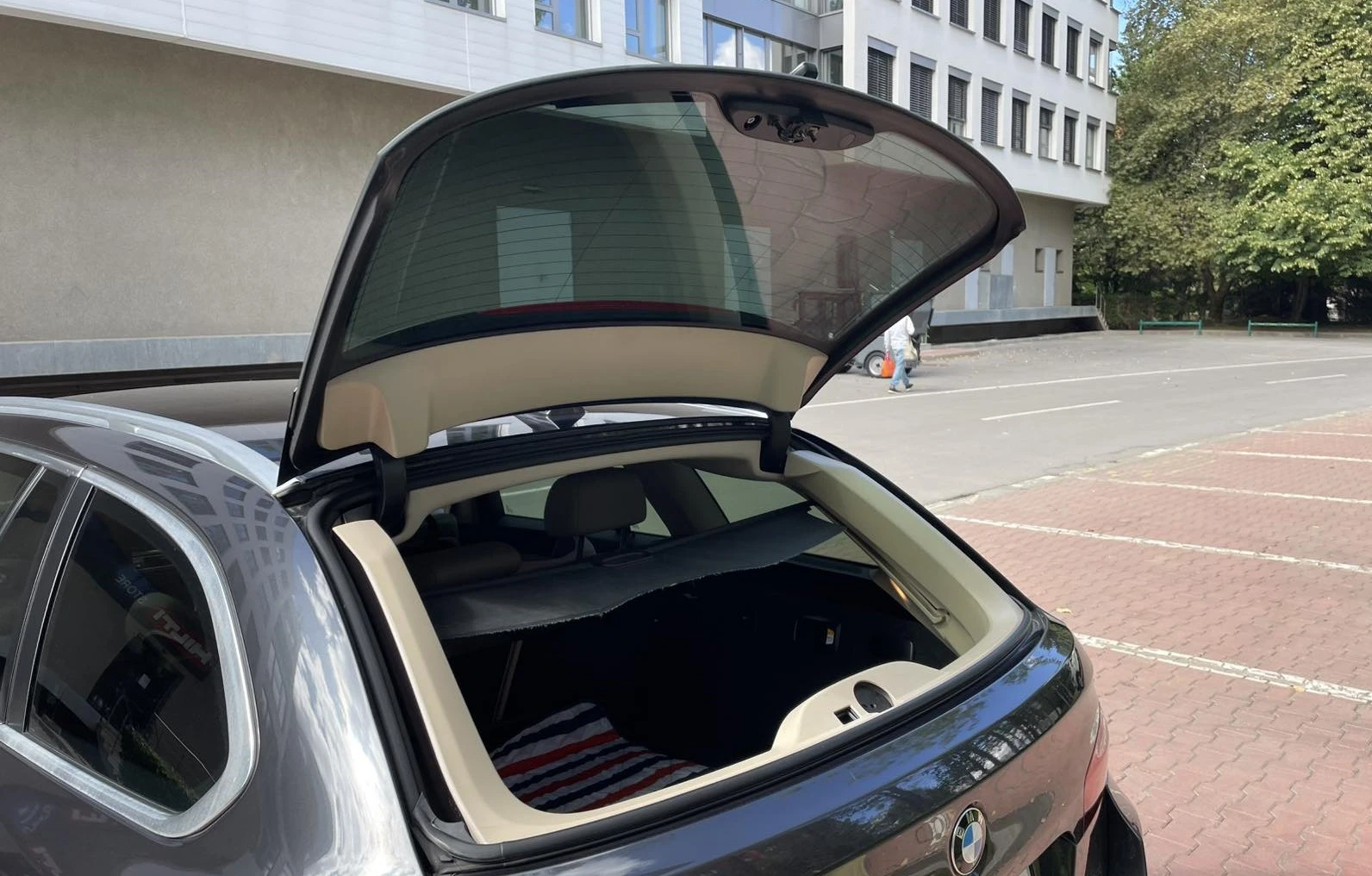 BMW 530, снимка 17 - Автомобили и джипове - 56182007