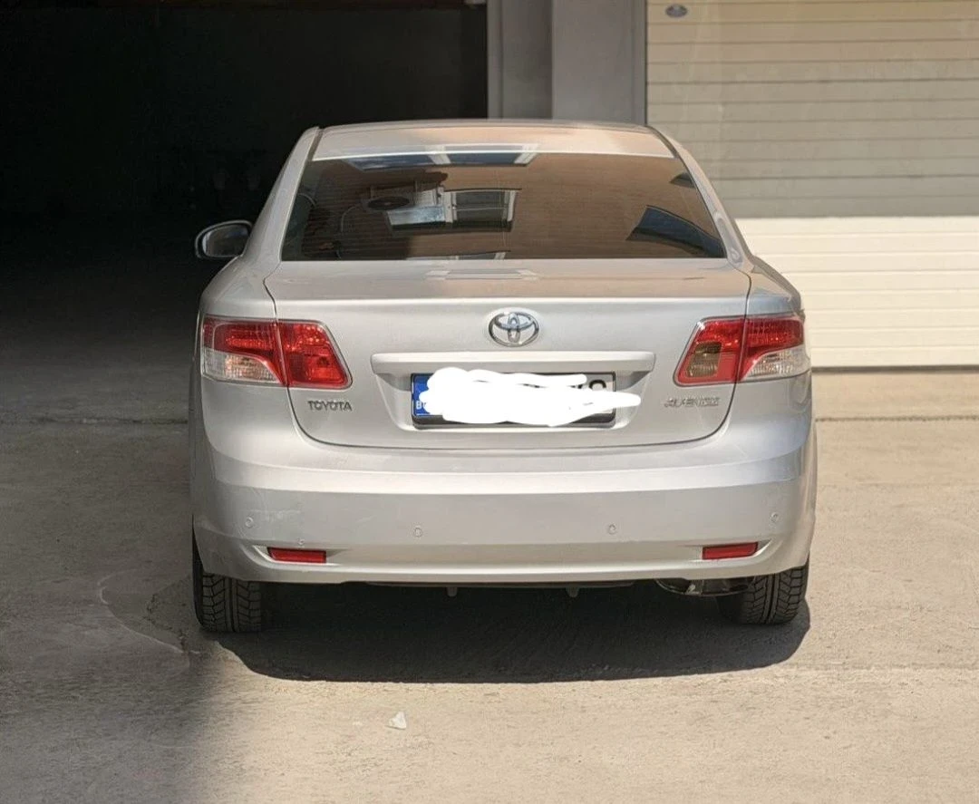 Toyota Avensis 2.0 vvti, снимка 3 - Автомобили и джипове - 56485609