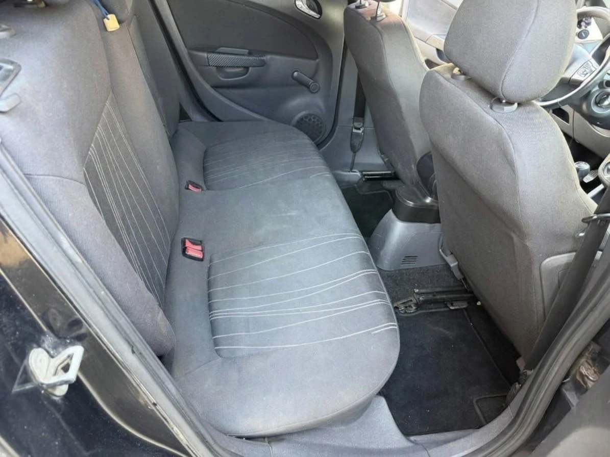 Opel Corsa 1.4 Бензин-Газ!, снимка 13 - Автомобили и джипове - 56634443