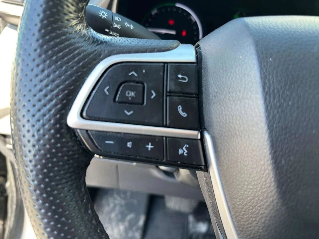 Toyota Sienna, снимка 13 - Автомобили и джипове - 56723801