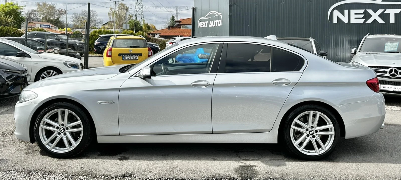 BMW 518 2.0D EURO6B НАВИ КОЖА АВТОМАТ КСЕНОН, снимка 8 - Автомобили и джипове - 56724313