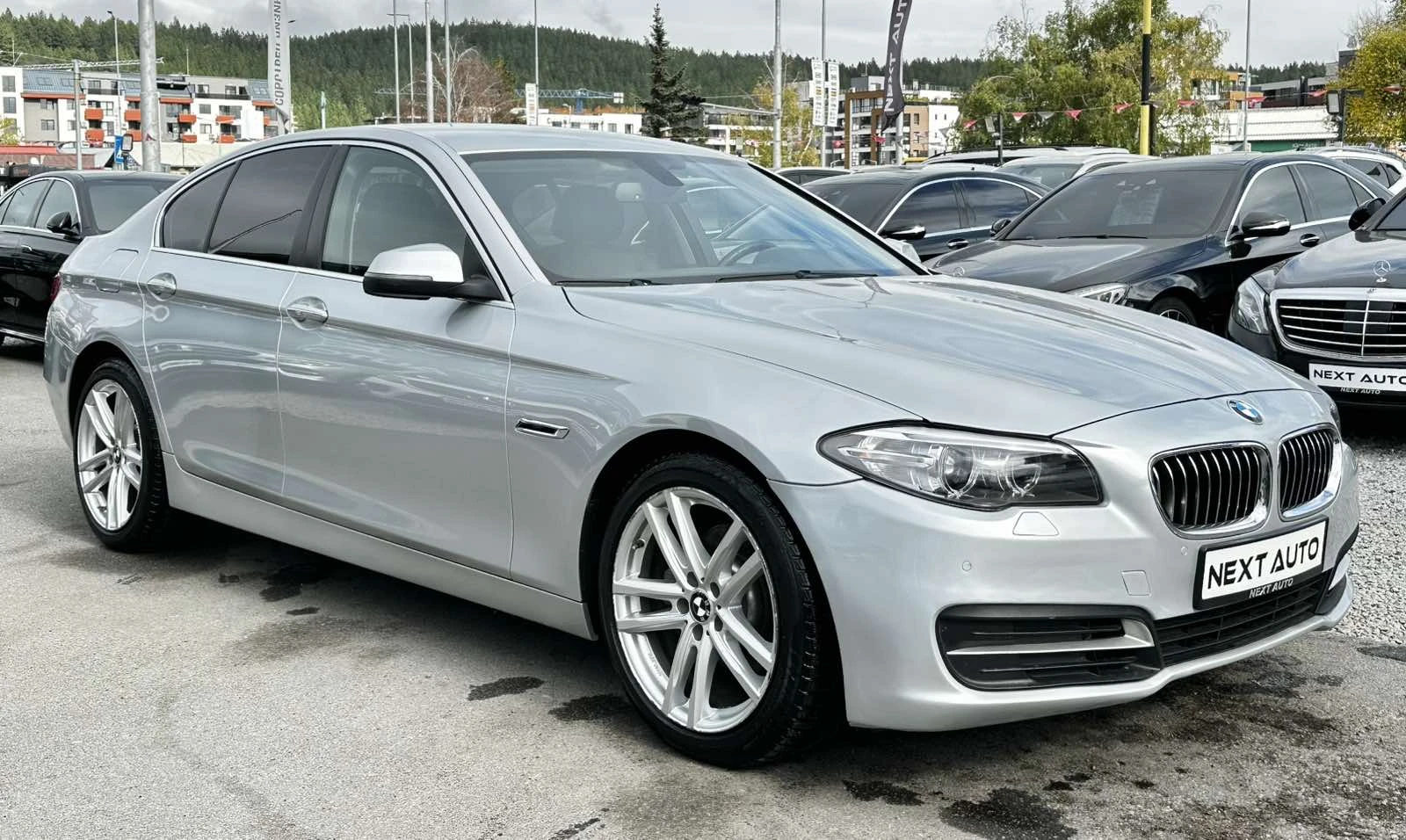 BMW 518 2.0D EURO6B НАВИ КОЖА АВТОМАТ КСЕНОН, снимка 3 - Автомобили и джипове - 56724313