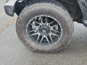Jeep Wrangler * * UNLIMITED SAHARA* * AWD* * CARFAX* * , снимка 6