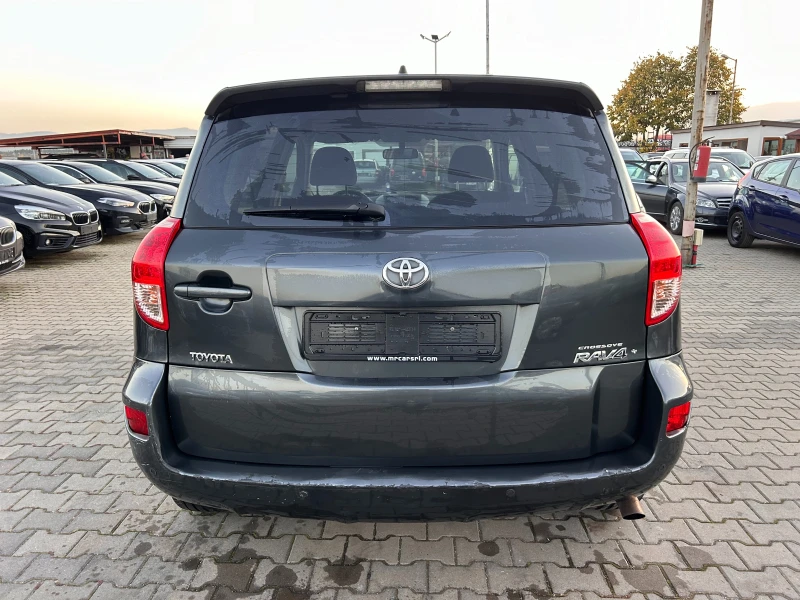 Toyota Rav4 2.0GAZ AVTOMAT/4X4/NAVI , снимка 7 - Автомобили и джипове - 47764469