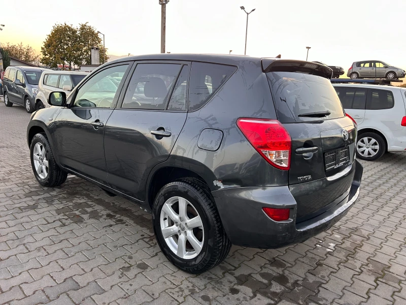 Toyota Rav4 2.0GAZ AVTOMAT/4X4/NAVI , снимка 8 - Автомобили и джипове - 47764469