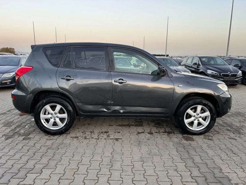 Toyota Rav4 2.0GAZ AVTOMAT/4X4/NAVI , снимка 5 - Автомобили и джипове - 47764469