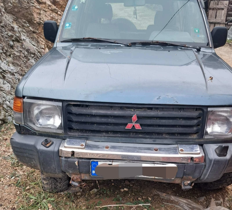 Mitsubishi Pajero, снимка 1 - Автомобили и джипове - 48457756