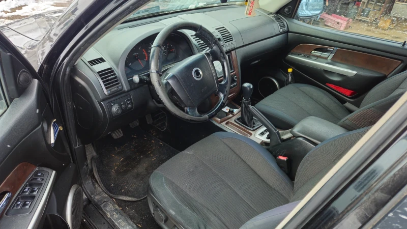 SsangYong Rexton 2.7hdi/на части , снимка 6 - Автомобили и джипове - 49180438