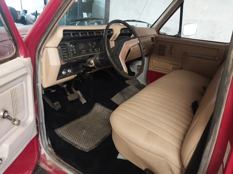 Ford F250 6.9 IDI, снимка 5 - Автомобили и джипове - 52740782