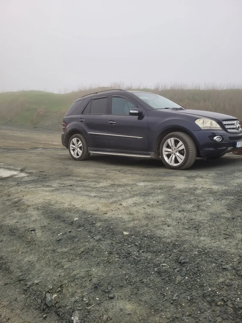 Mercedes-Benz ML 320 4MATIC, снимка 3 - Автомобили и джипове - 52652804