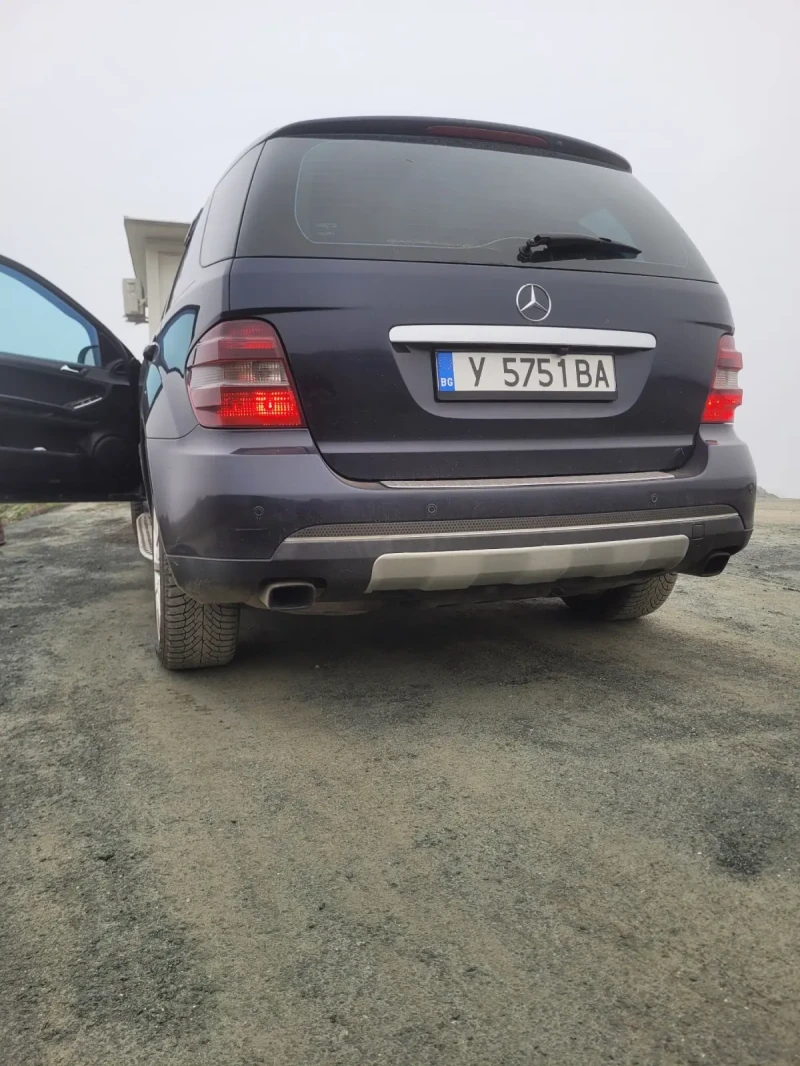 Mercedes-Benz ML 320 4MATIC, снимка 6 - Автомобили и джипове - 52652804