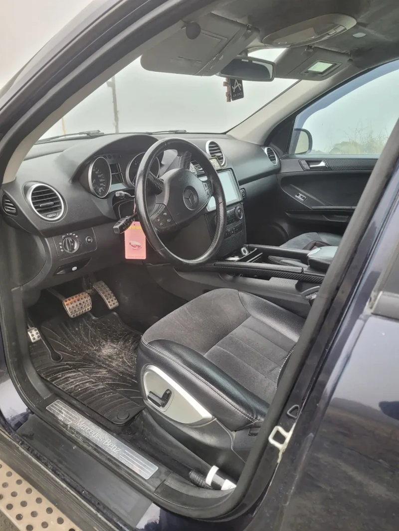 Mercedes-Benz ML 320 4MATIC, снимка 9 - Автомобили и джипове - 52652804
