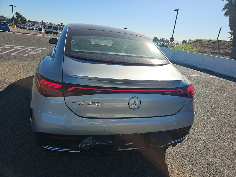 Mercedes-Benz EQE 2023* AMG LINE* BURMASTER* HEAD-UP* AMBIENT* DISTR, снимка 4 - Автомобили и джипове - 53108801