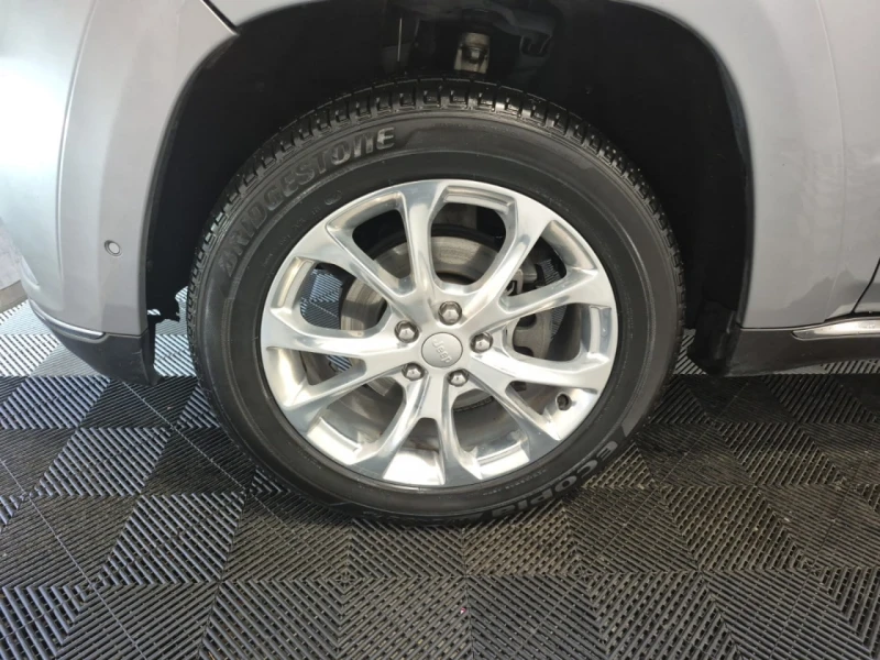 Jeep Grand cherokee SUMMIT* ПОДГРЕВ* ОБДУХВАНЕ* KEYLESS* , снимка 5 - Автомобили и джипове - 53482299