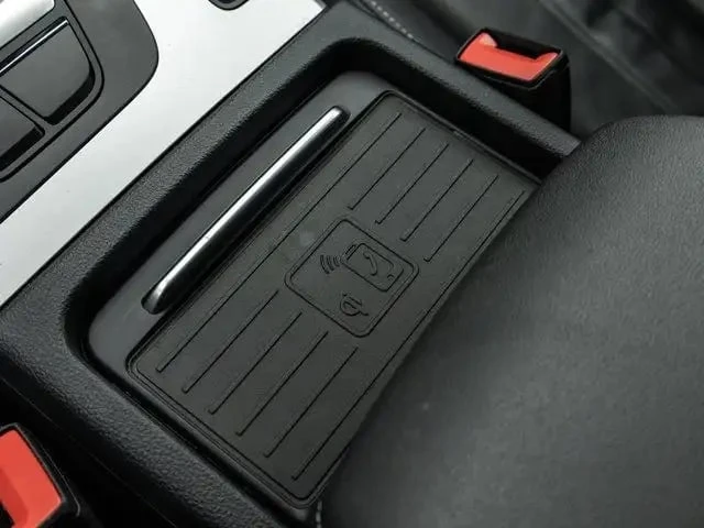 Audi Q5 * Komfort * Quattro * Подгреви * CARFAX * , снимка 17 - Автомобили и джипове - 53368723