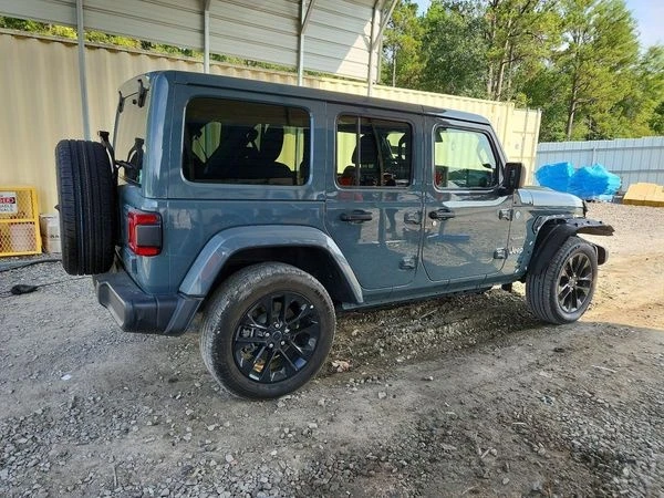 Jeep Wrangler Sahara 4XE, снимка 4 - Автомобили и джипове - 56082676