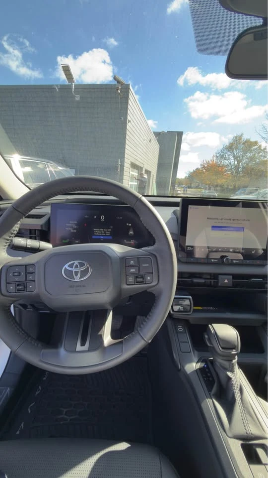 Toyota Rav4 xle / Цена до България ! , снимка 3 - Автомобили и джипове - 56734548