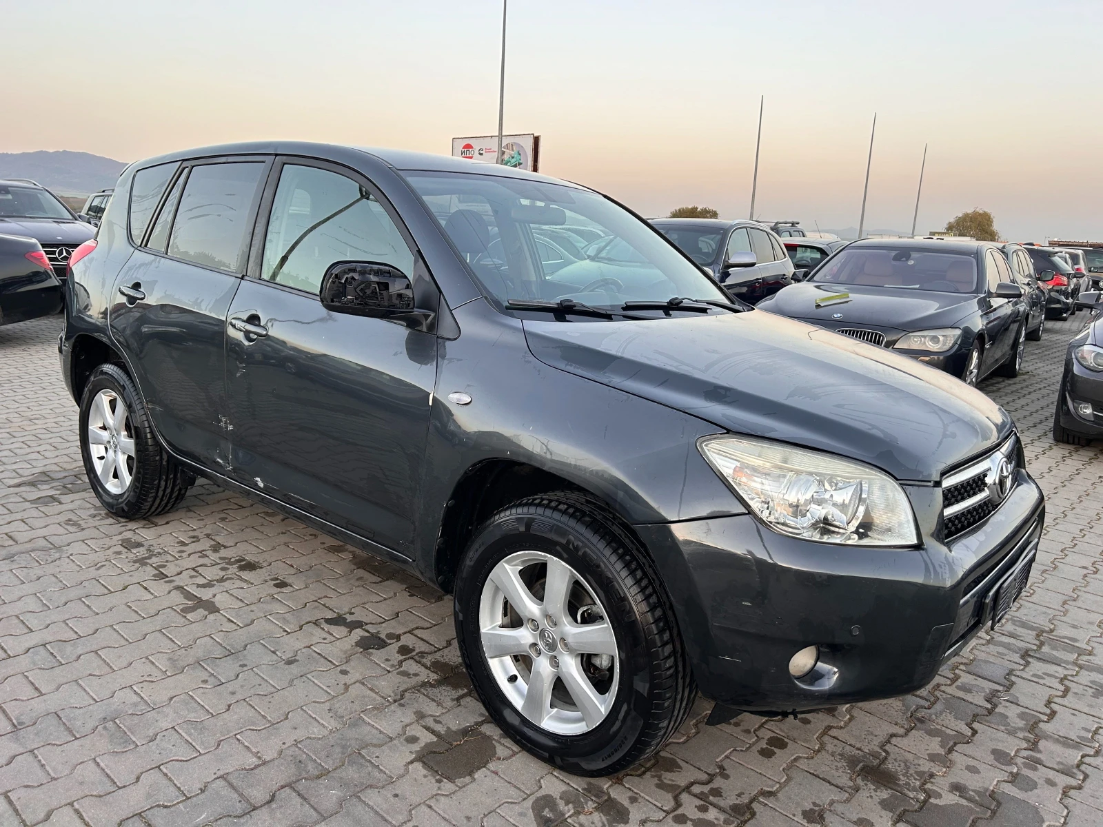 Toyota Rav4 2.0GAZ AVTOMAT/4X4/NAVI  - изображение 4